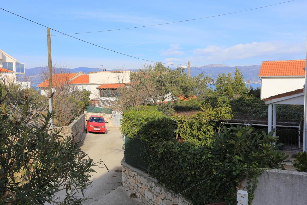 Apartments By The Sea Slatine, Ciovo - 16345 Eksteriør bilde